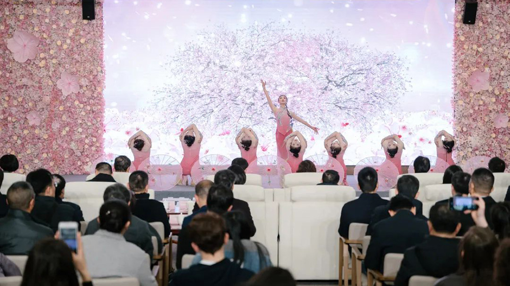 2024“花開鹽城”文化旅游季現(xiàn)場.jpg