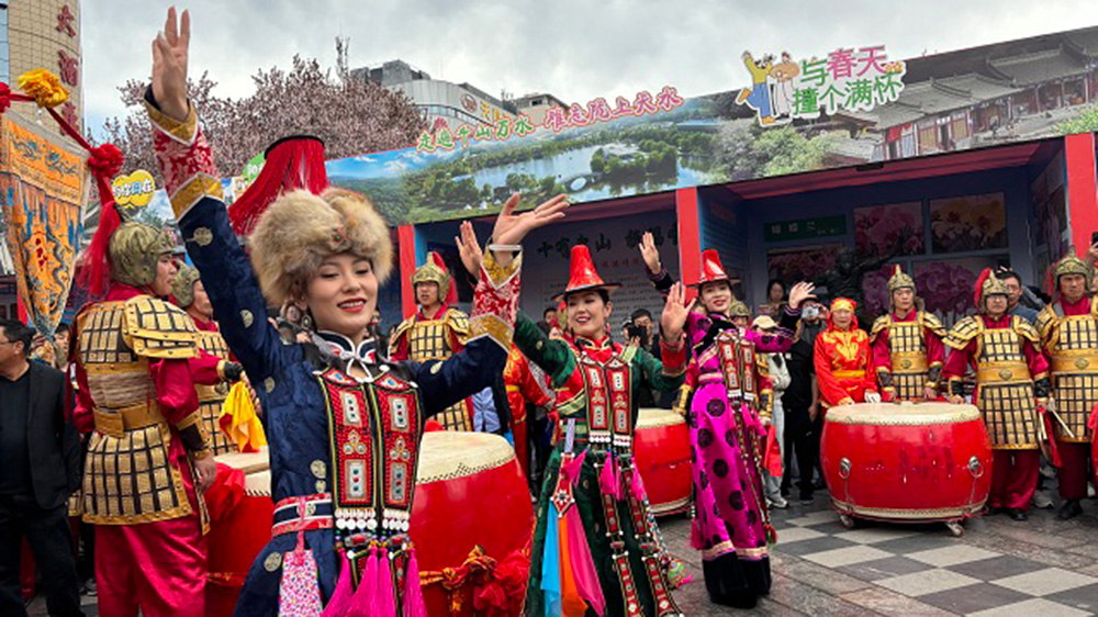 2024年全省非遺展演活動文藝表演.jpg