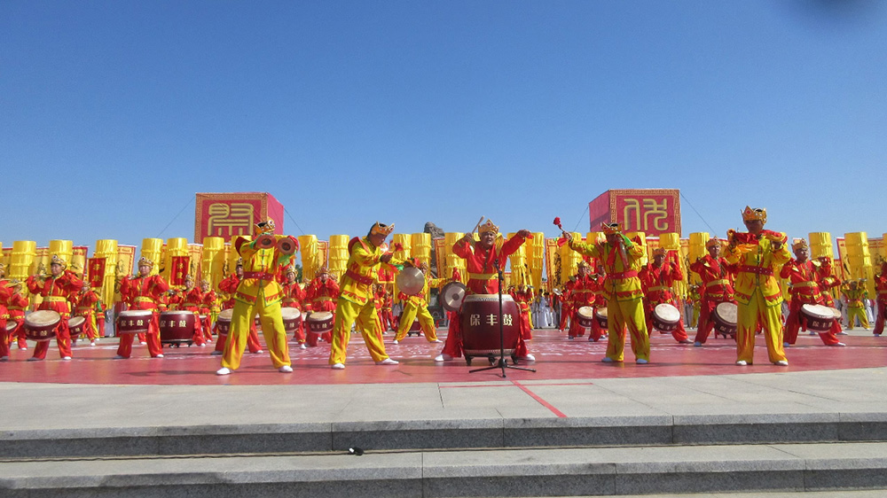 2024新樂(lè)伏羲文化旅游節(jié)現(xiàn)場(chǎng)節(jié)目圖.jpg
