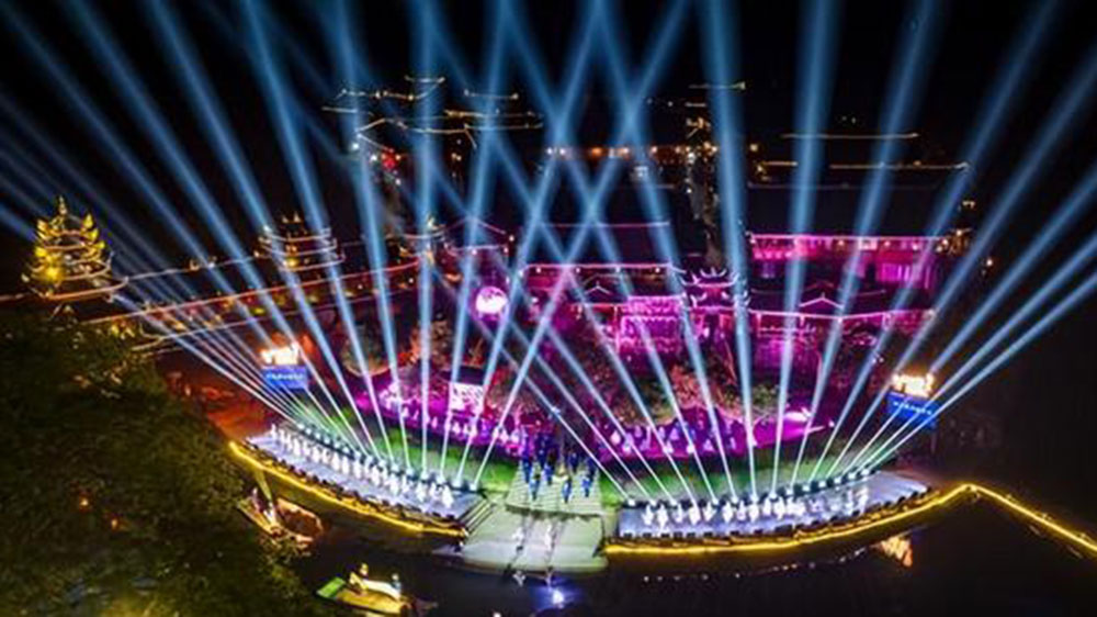 湖南：2023年湖南?。ù杭荆┼l(xiāng)村文化旅游節(jié)開幕，推動(dòng)旅游市場(chǎng)的繁榮和發(fā)展！