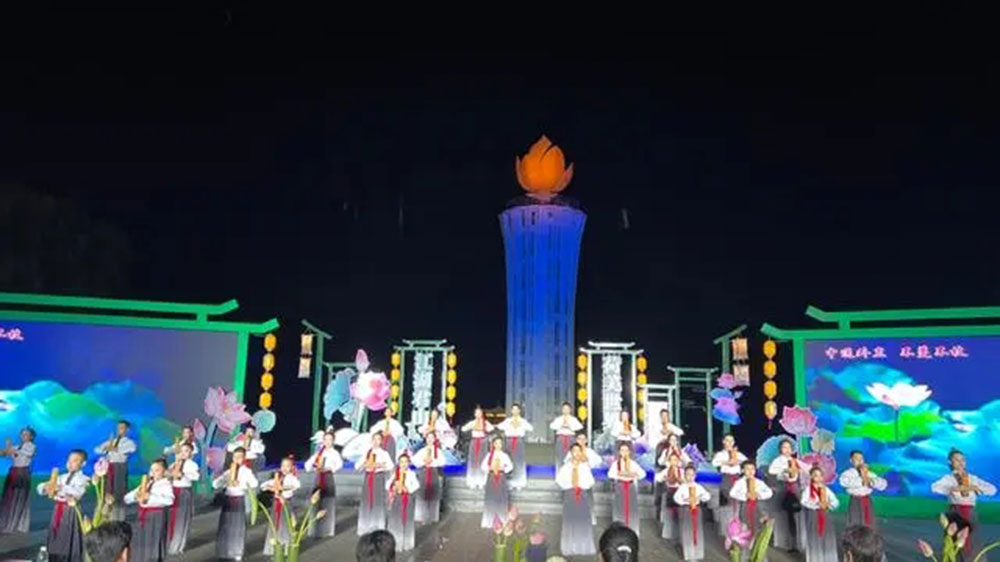 湖南：2023中國(guó)（岳陽(yáng)）野生荷花旅游文化節(jié)啟幕，推動(dòng)文旅產(chǎn)業(yè)高質(zhì)量發(fā)展！
